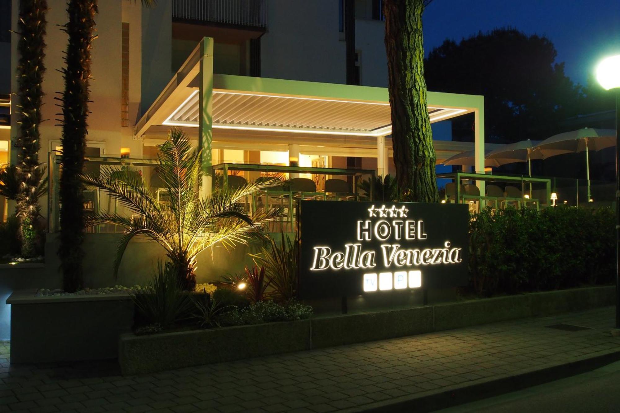 Hotel Bella Venezia Mare Lignano Sabbiadoro Exterior photo
