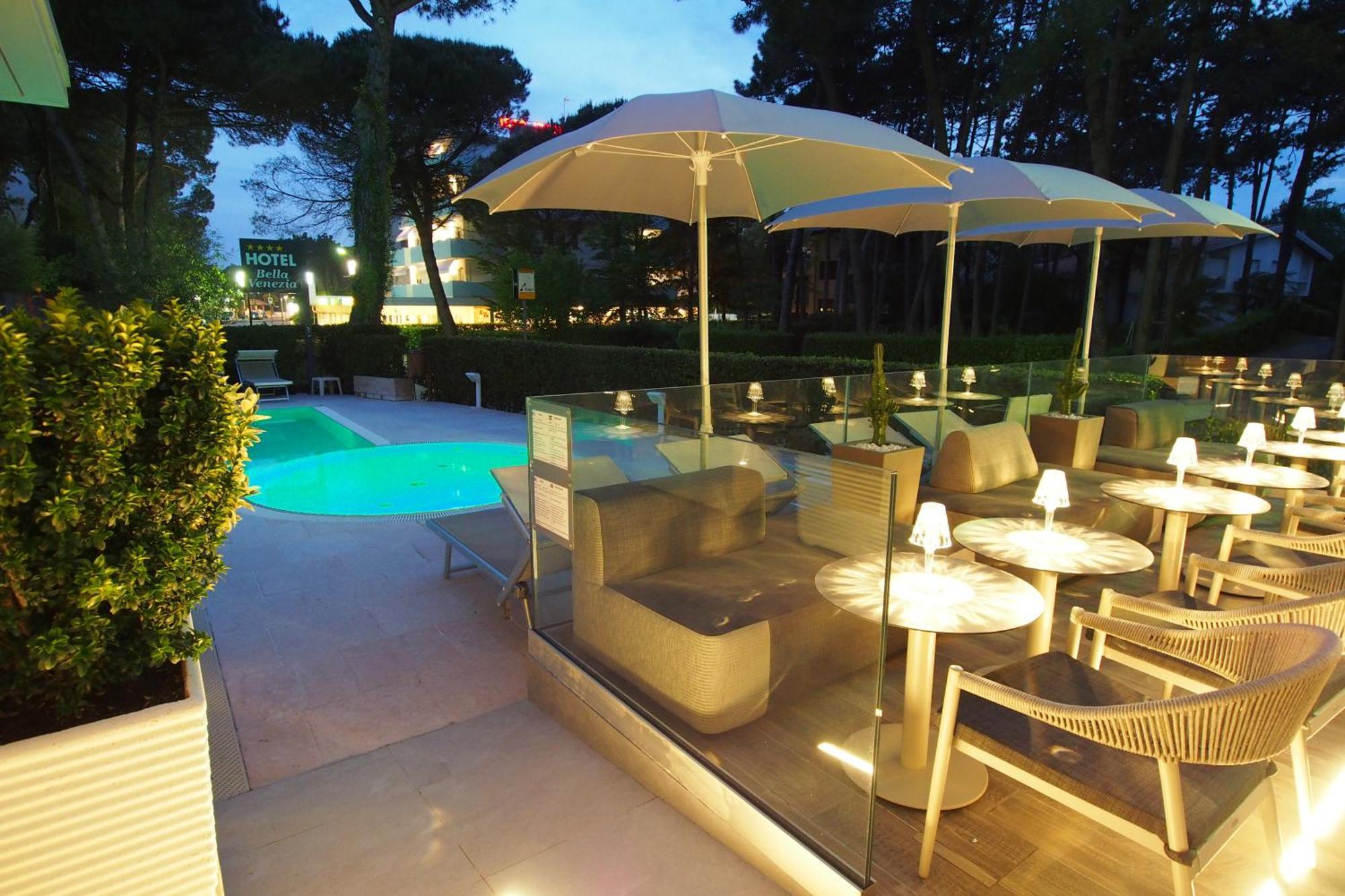 Hotel Bella Venezia Mare Lignano Sabbiadoro Exterior photo