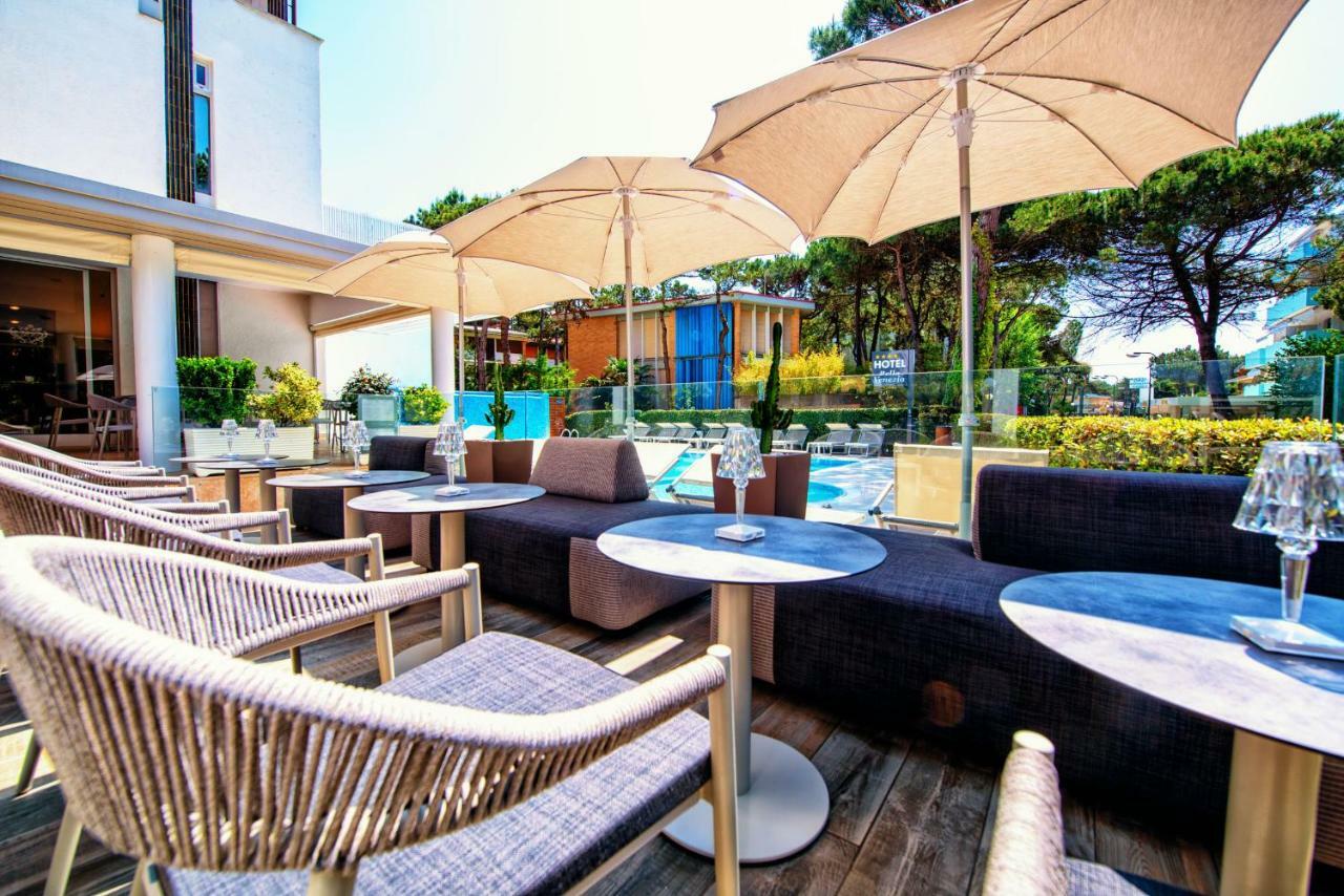 Hotel Bella Venezia Mare Lignano Sabbiadoro Exterior photo